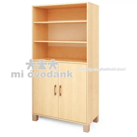 Nyír nagy szekrény polcokkal